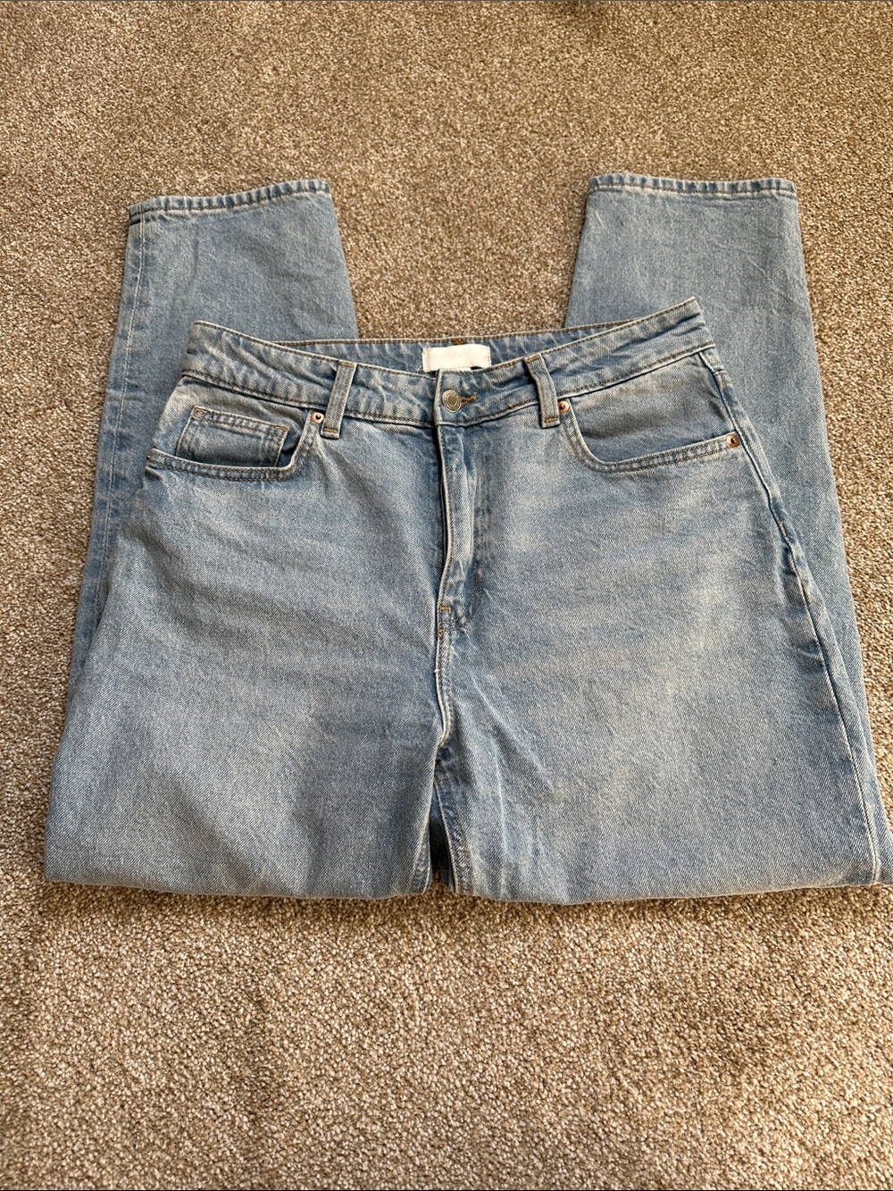 H&M Light Wash Blue Straight Jeans